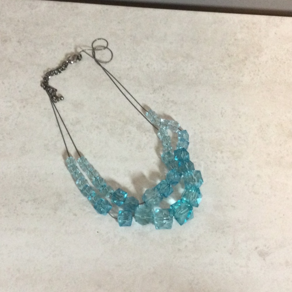 9.5” turquoise graduated bead dual strand necklace